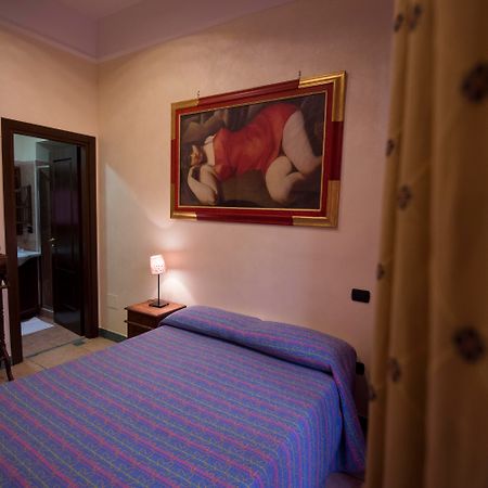 Schilizzi Hotel Naples Luaran gambar