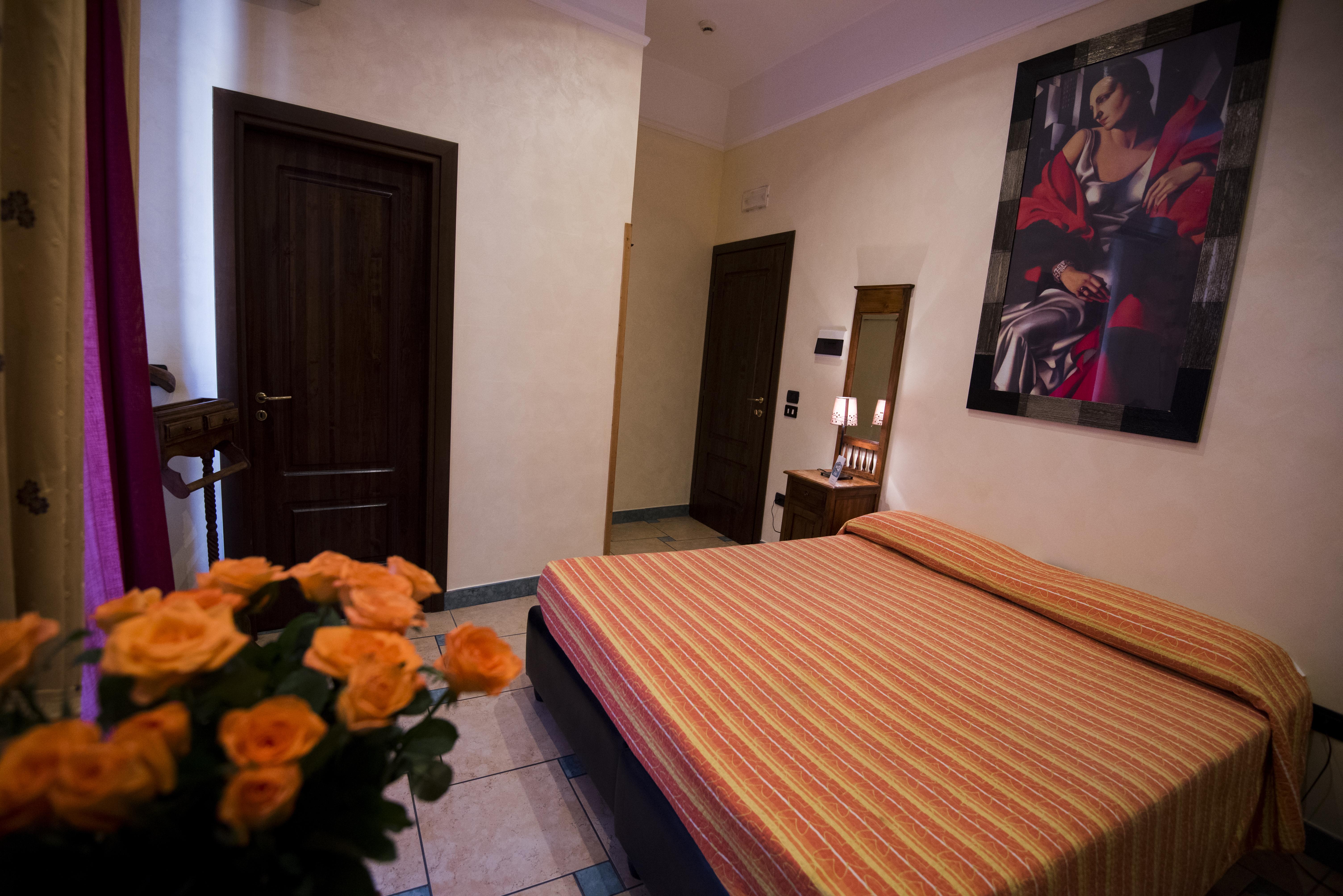 Schilizzi Hotel Naples Luaran gambar