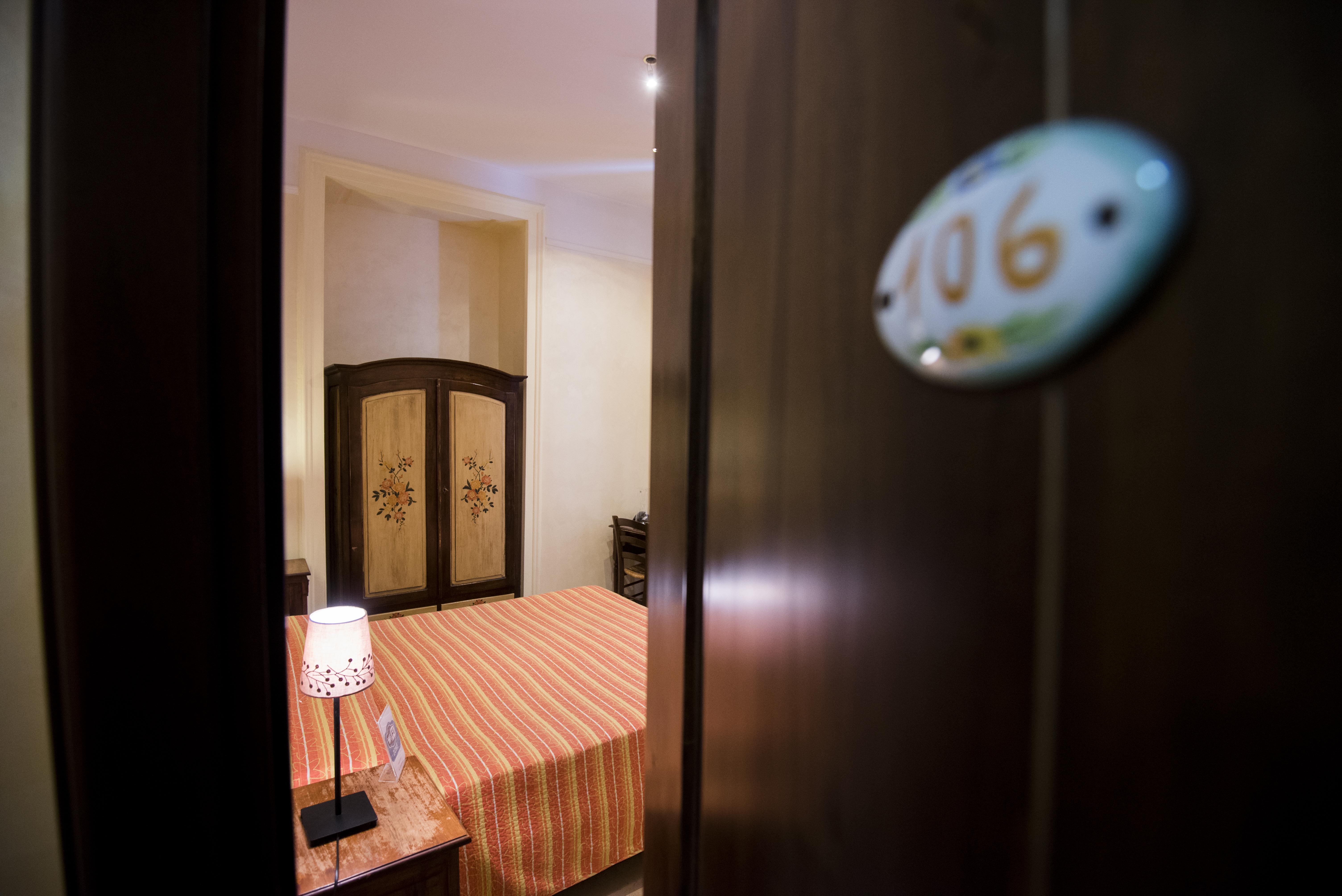 Schilizzi Hotel Naples Luaran gambar