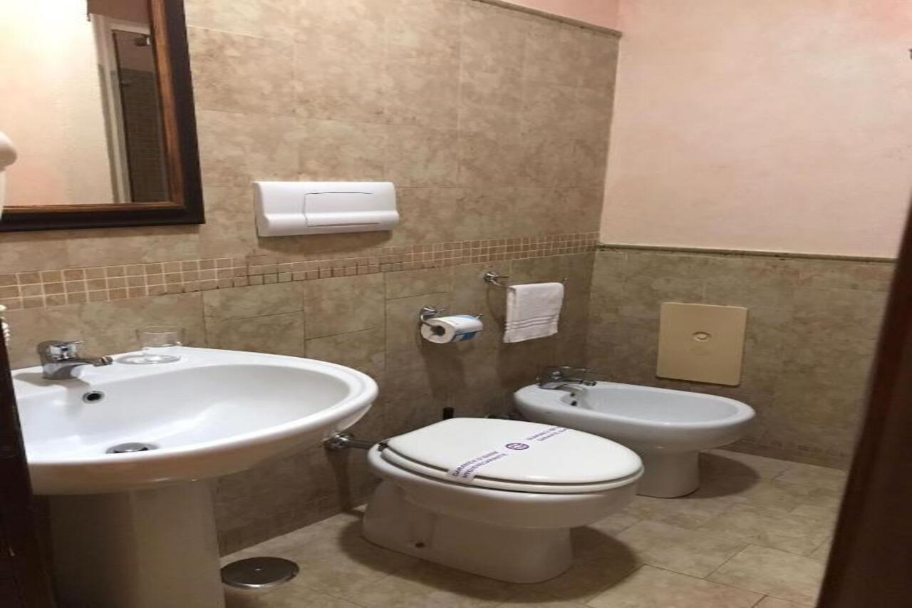 Schilizzi Hotel Naples Luaran gambar