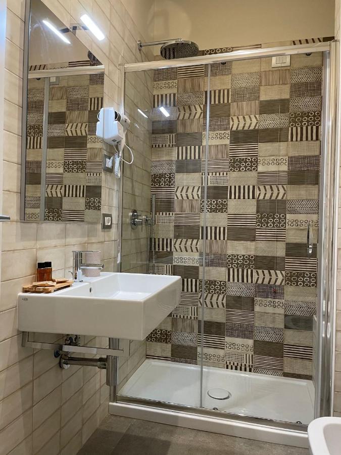 Schilizzi Hotel Naples Luaran gambar