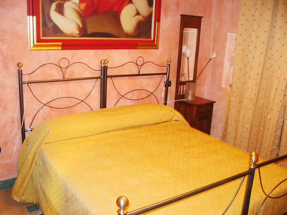 Schilizzi Hotel Naples Bilik gambar