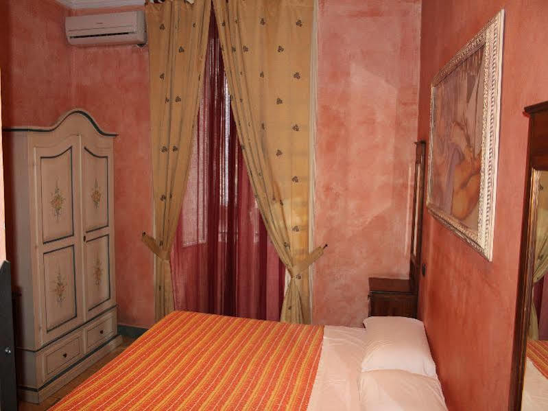 Schilizzi Hotel Naples Luaran gambar