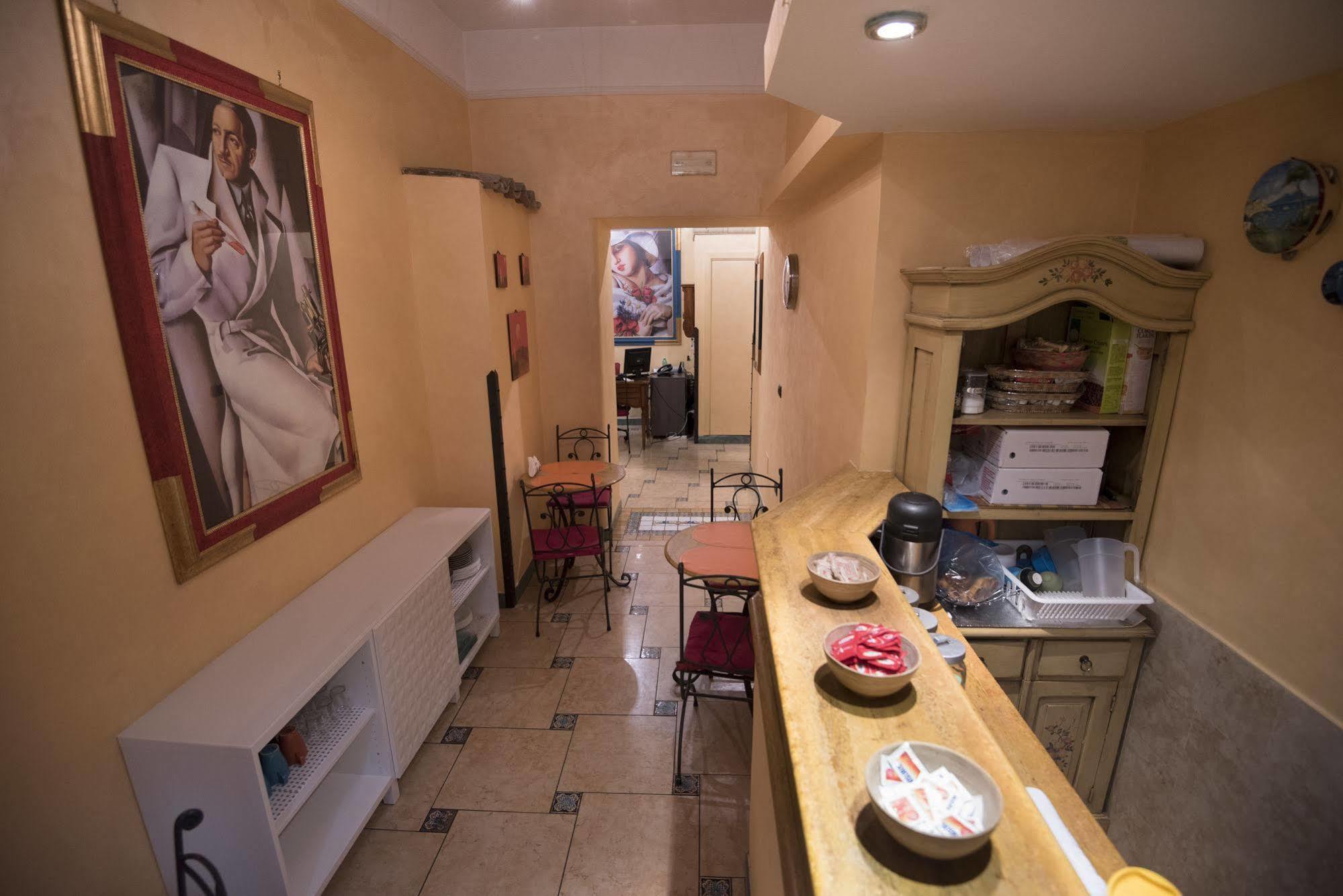 Schilizzi Hotel Naples Luaran gambar
